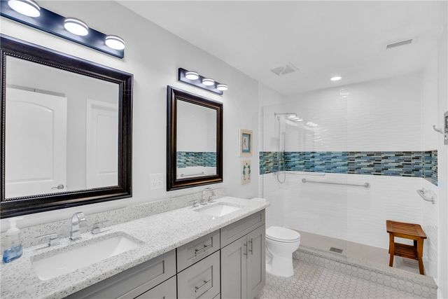 27 Sunset Drive, Sebastian, FL 32958