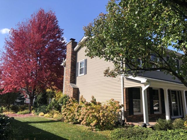 741 Buttonwood Circle, Naperville, IL 60540