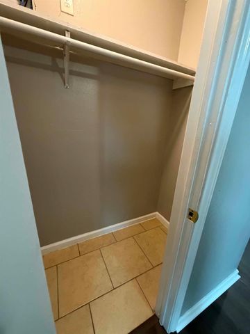 3028 Avenue M 1A, Galveston, TX 77550