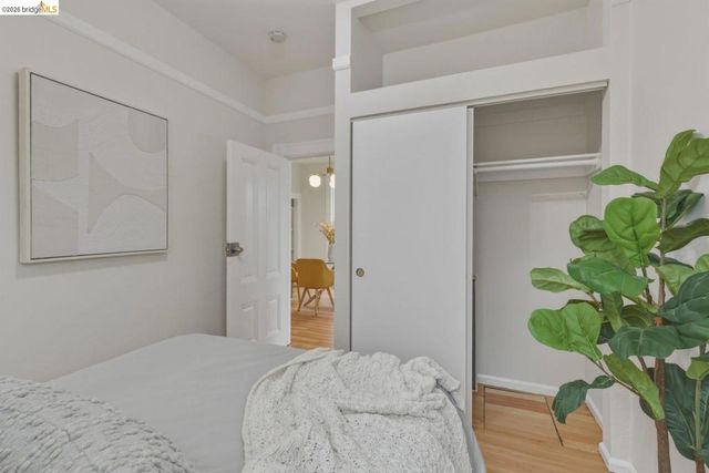 1324 Burnett St, Berkeley, CA 94702