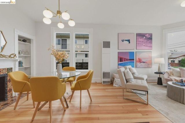 1324 Burnett St, Berkeley, CA 94702