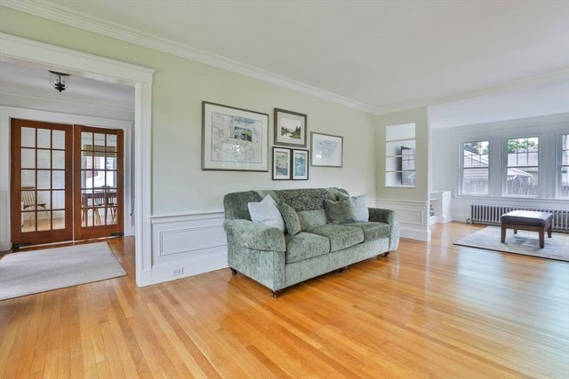 3 Windsor Rd, Milton, MA 02186