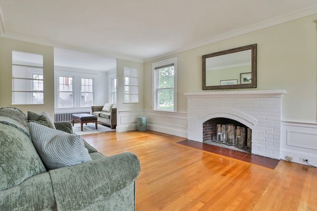 3 Windsor Rd, Milton, MA 02186