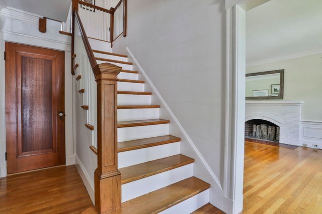 3 Windsor Rd, Milton, MA 02186