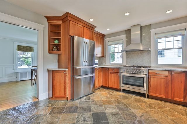 3 Windsor Rd, Milton, MA 02186