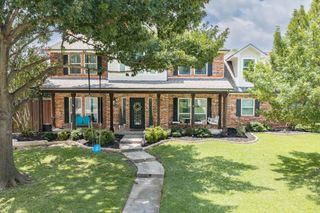 709 Bent Tree Court, Hurst, TX 76054
