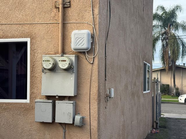 1250 E Vassar Avenue, Fresno, CA 93704