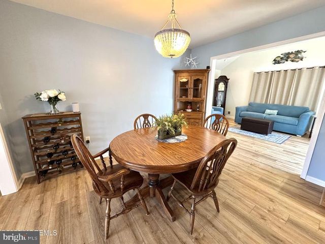 1012 SARASOTA DR, Forked River, NJ 08731