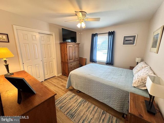 1012 SARASOTA DR, Forked River, NJ 08731
