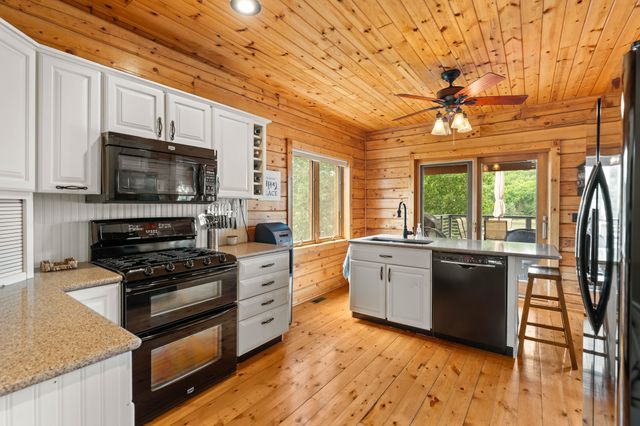 4157 Panorama Drive, Panora, IA 50216