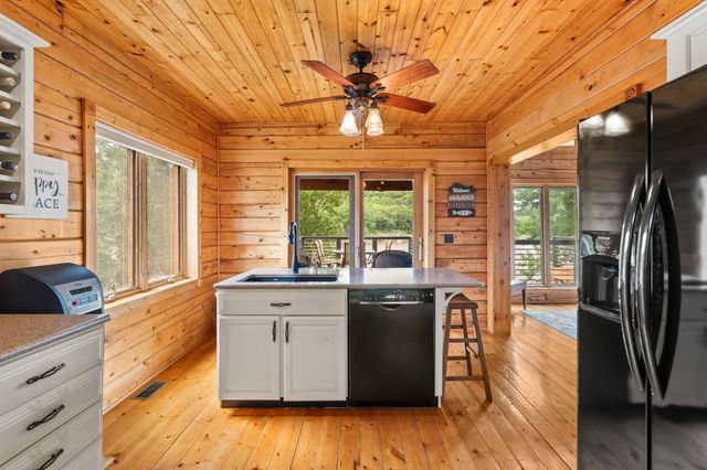 4157 Panorama Drive, Panora, IA 50216