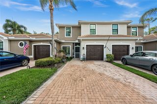 7595 Meadow Lakes DR 502, Naples, FL 34104
