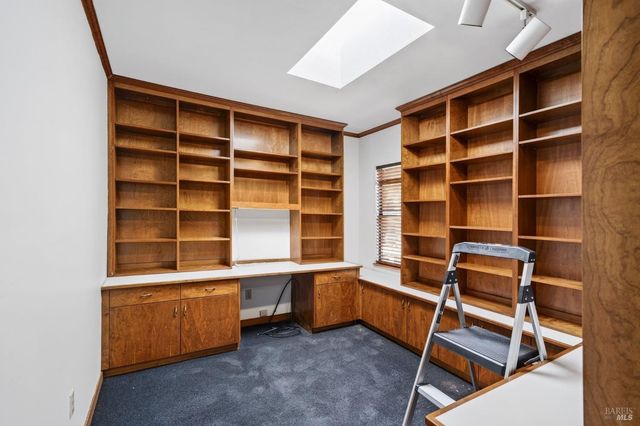 9271 Colony Dr, Redwood Valley, CA 95470