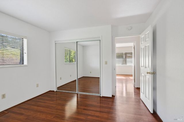 9271 Colony Dr, Redwood Valley, CA 95470