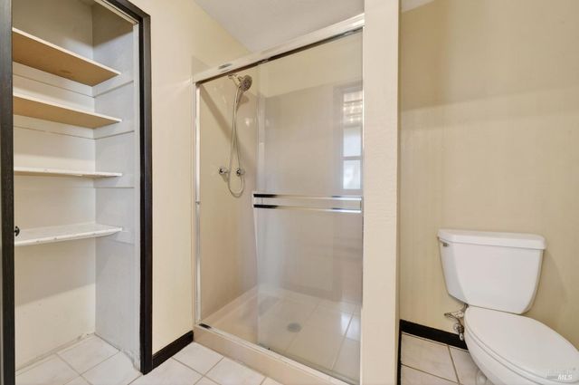 9271 Colony Dr, Redwood Valley, CA 95470