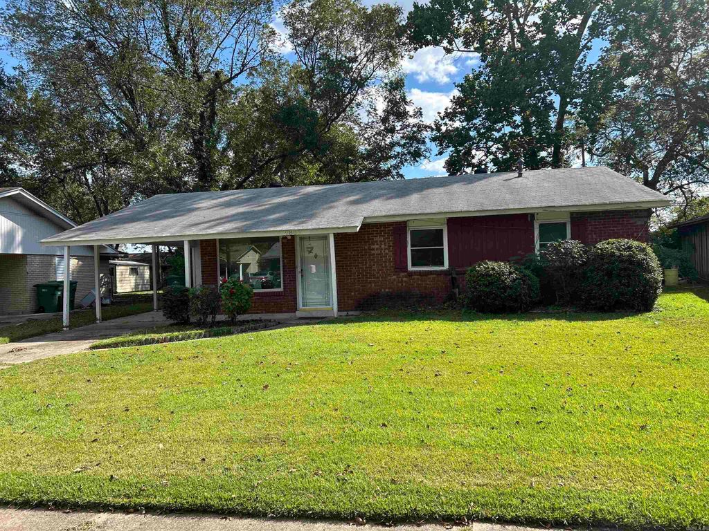 2800 Claremont Drive, Pine Bluff, AR 71603