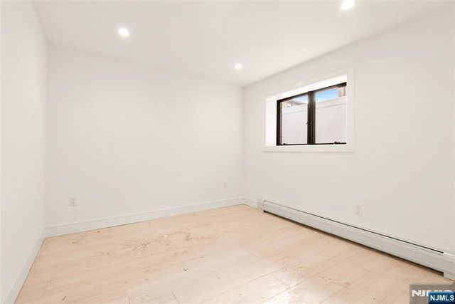 230 8th Street B, Palisades Park, NJ 07650