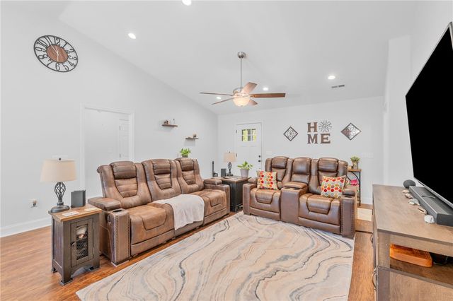 108 SM Lyerly Road, Anderson, SC 29621
