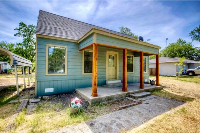 708 N US Highway 69, Celeste, TX 75423