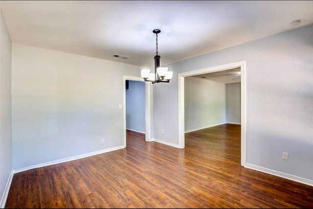 708 N US Highway 69, Celeste, TX 75423