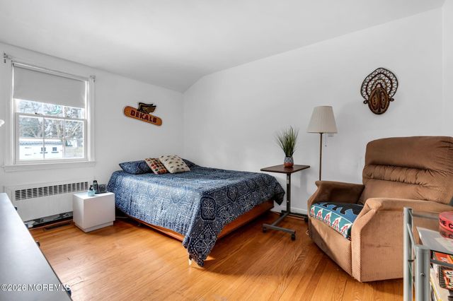 56 Woodland Drive, Fair Haven, NJ 07704