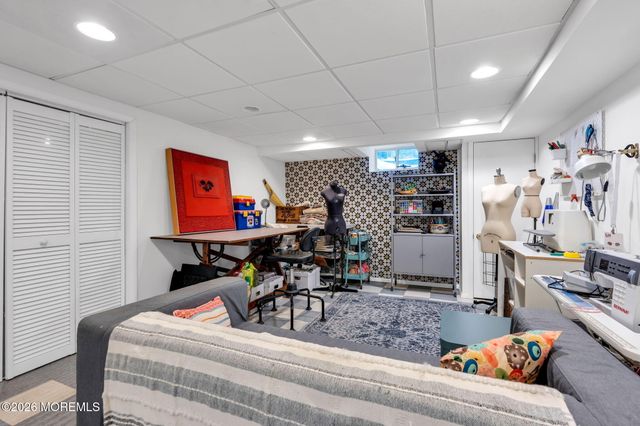 56 Woodland Drive, Fair Haven, NJ 07704