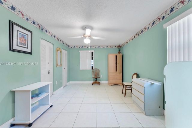 578 SW 2nd St, Florida City, FL 33034