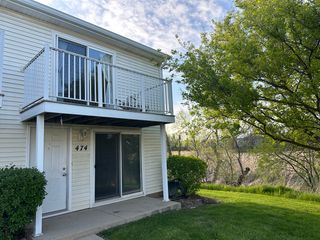 474 Meadow Green Lane 474, Round Lake Beach, IL 60073