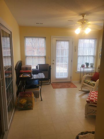 909 E Emerald Springs Drive, Boiling Springs, SC 29316