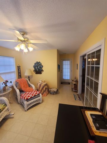 909 E Emerald Springs Drive, Boiling Springs, SC 29316