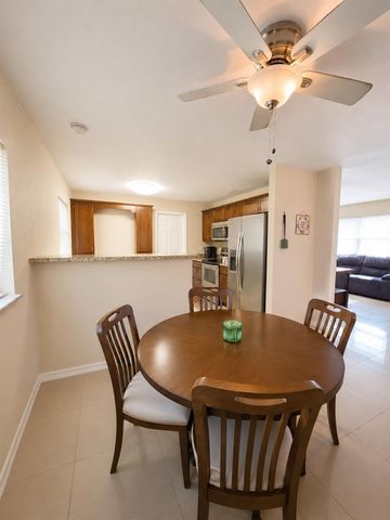 5814 HAMMON DRIVE, Tampa, FL 33619
