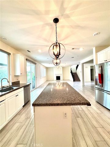 6832 Cache Wy, Jurupa Valley, CA 91752