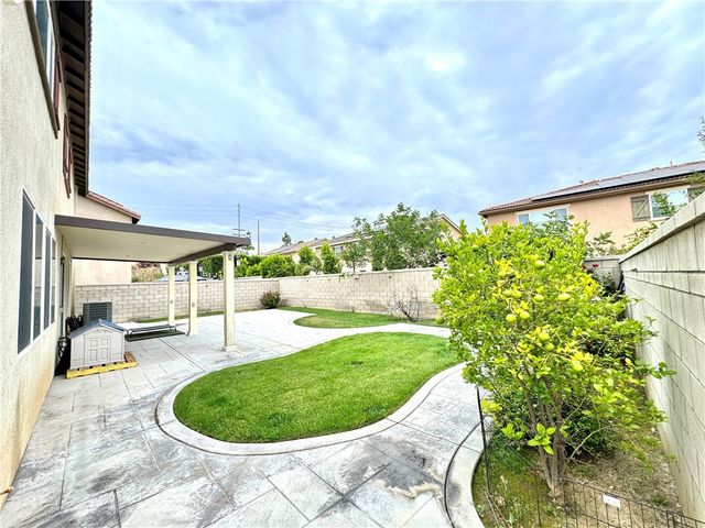 6832 Cache Wy, Jurupa Valley, CA 91752