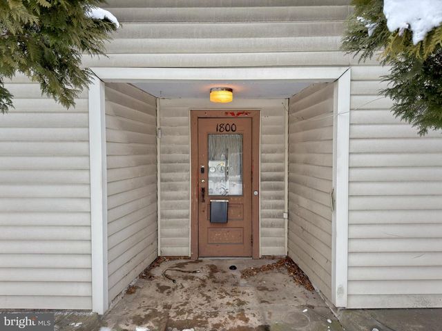 1800 MOUNT LAUREL RD, Temple, PA 19560