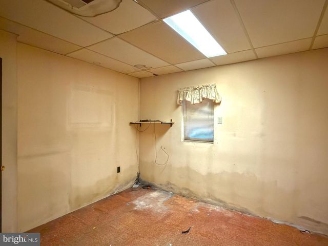 1800 MOUNT LAUREL RD, Temple, PA 19560