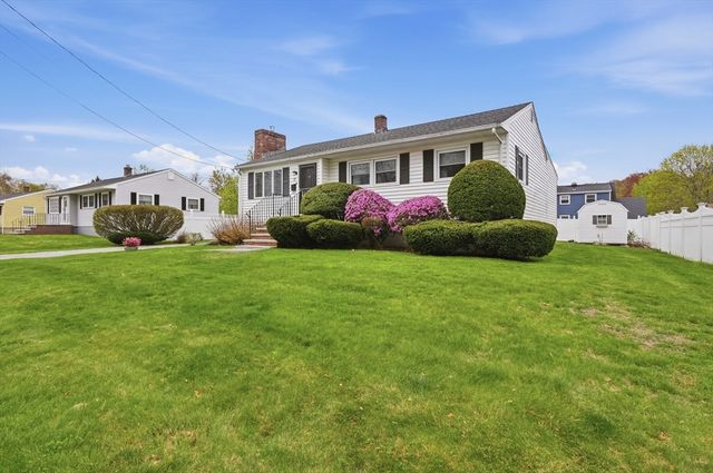 35 Enfield Street, Lowell, MA 01852