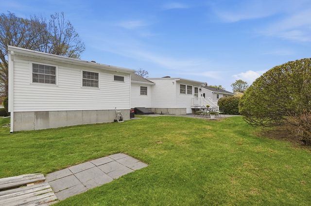 35 Enfield Street, Lowell, MA 01852