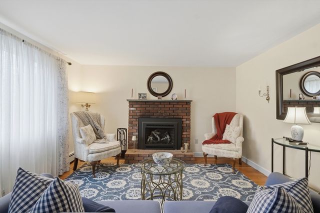 35 Enfield Street, Lowell, MA 01852