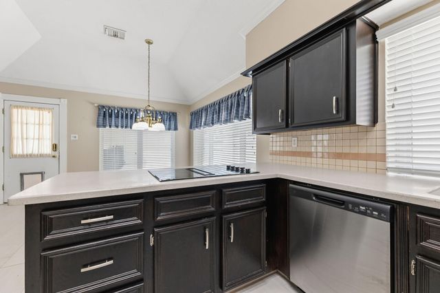 19611 Atasca Oaks Drive, Humble, TX 77346