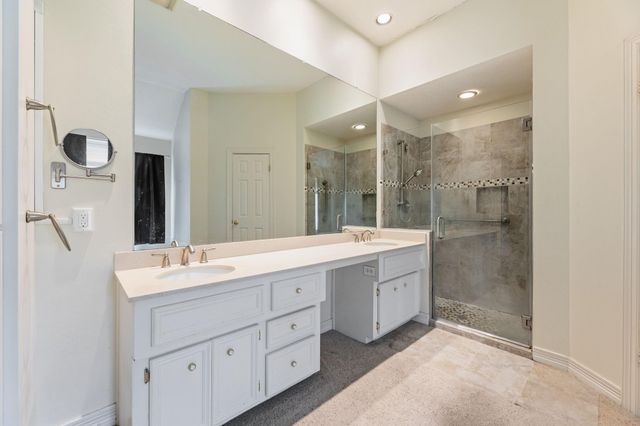 19611 Atasca Oaks Drive, Humble, TX 77346