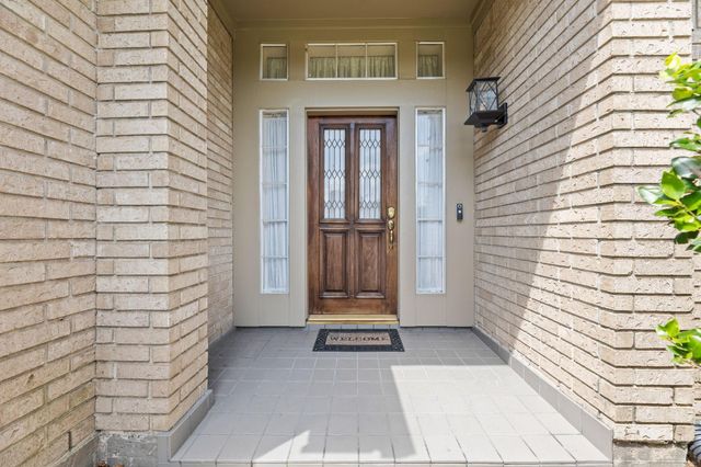 19611 Atasca Oaks Drive, Humble, TX 77346