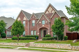 1505 Branch Hollow Drive E, Carrollton, TX 75007