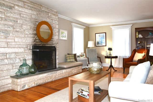 69 Jefferson Street, Garden City, NY 11530