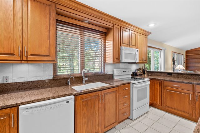 16136 Prairie Ronde Road, Schoolcraft, MI 49087