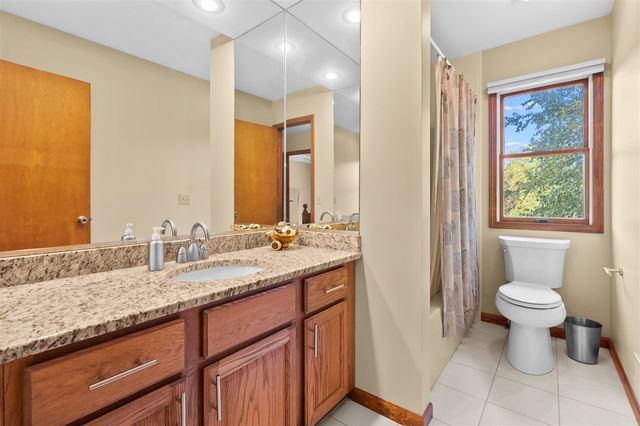 16136 Prairie Ronde Road, Schoolcraft, MI 49087