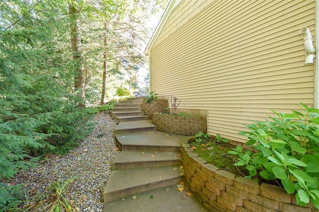 16136 Prairie Ronde Road, Schoolcraft, MI 49087
