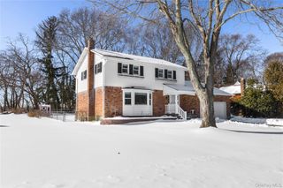 93 Saint Marys Drive, Jamesport, NY 11947