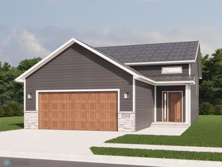 6740 Belding Drive S, Fargo, ND 58104