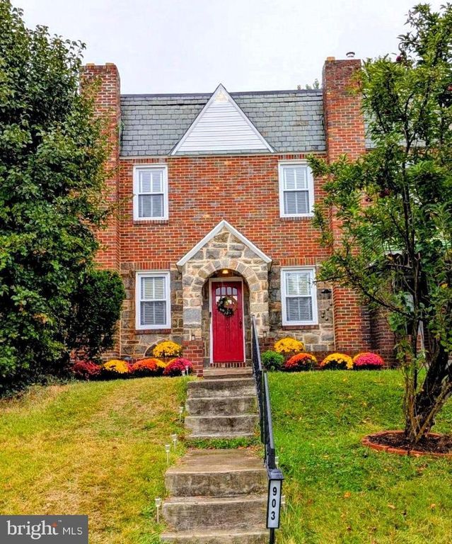 903 LEEDS AVE, Baltimore, MD 21229