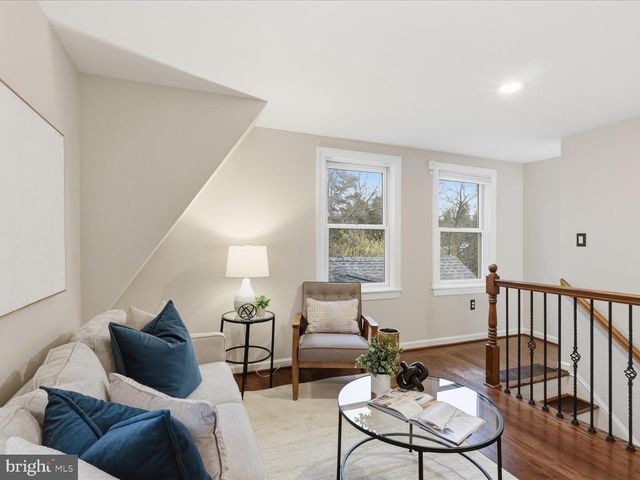 6437 SPRING TER, Falls Church, VA 22042